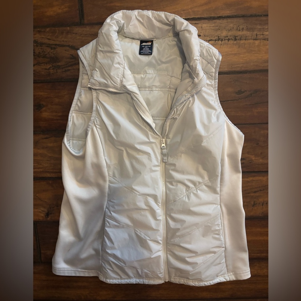 Avia Women's Sleek Ivort Vest
